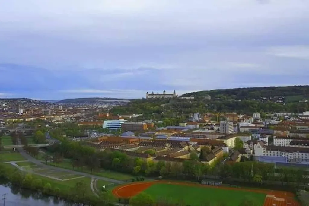 Willkommen In Wuerzburg اهلا بكم فى Willcome Apartment